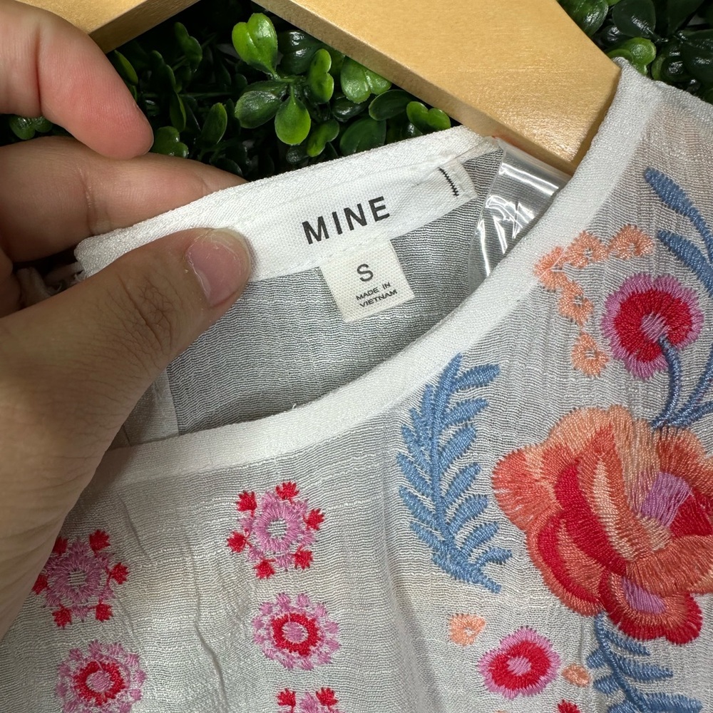 Nwt Mine White Dress with Pink Floral Embroidery - Picture 7 of 12